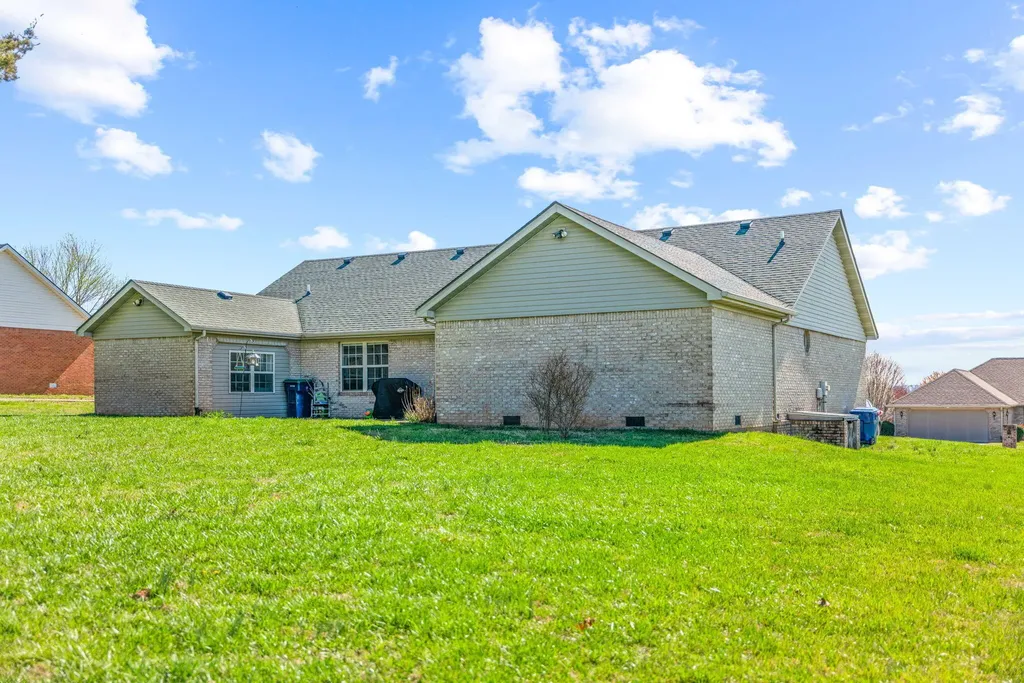 920 Hidden Loop Drive Somerset KY 42503