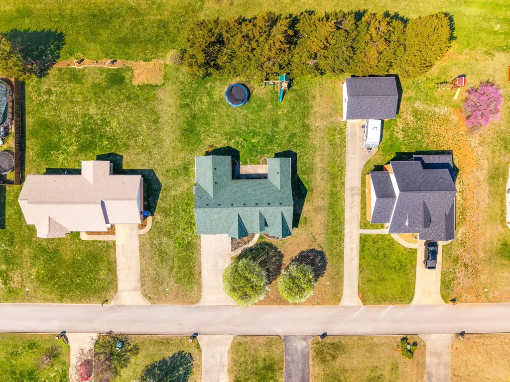 920 Hidden Loop Drive Somerset KY 42503