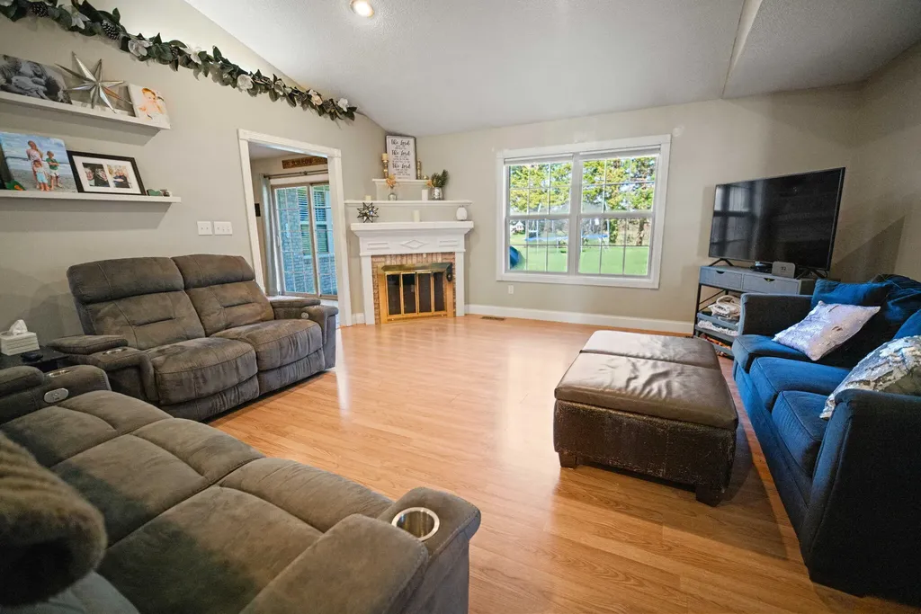 920 Hidden Loop Drive Somerset KY 42503