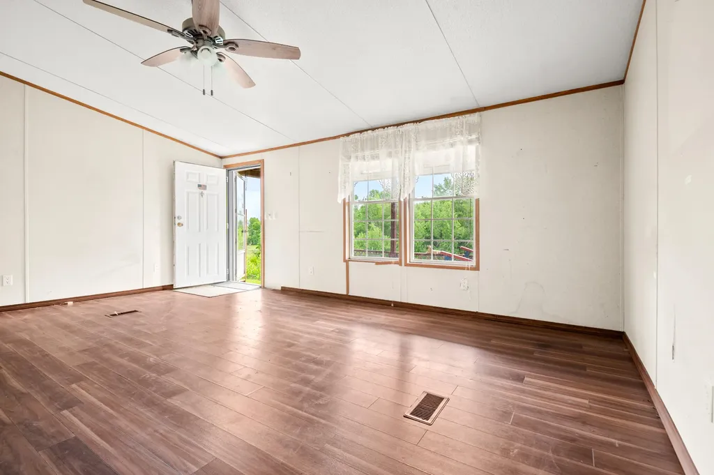 154 Arkle Road Gray KY 40734