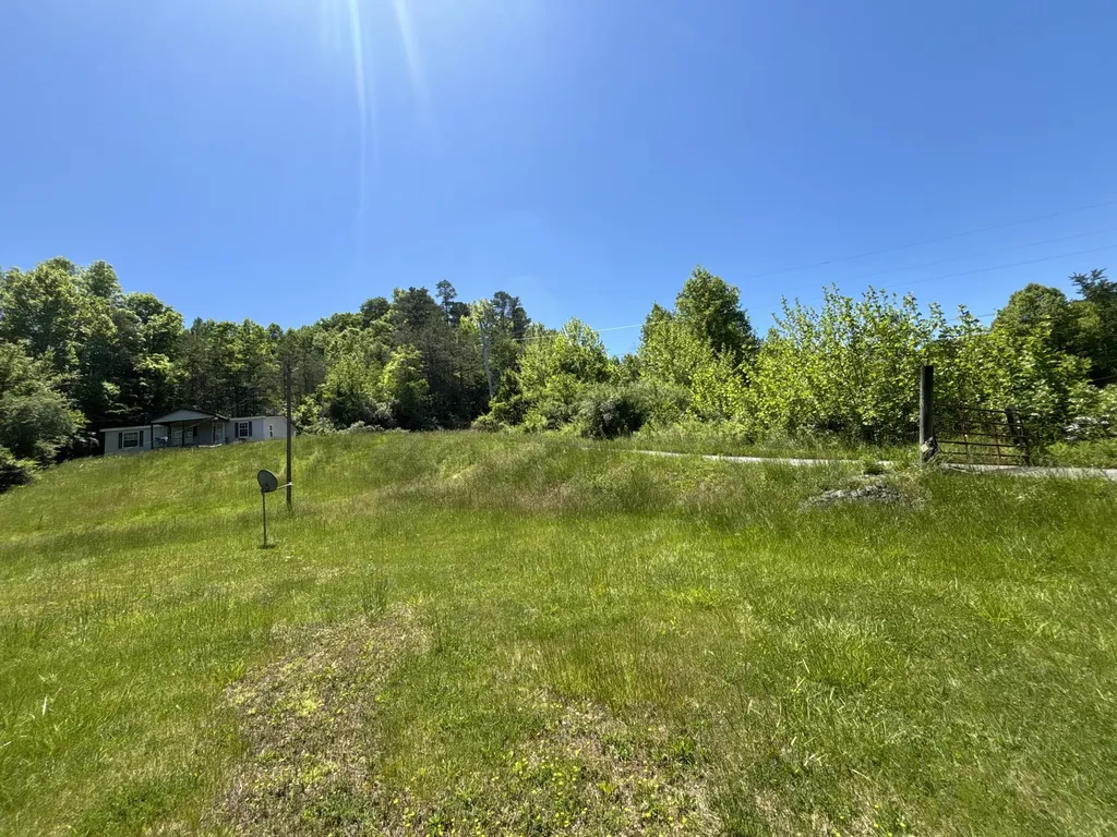 154 Arkle Road Gray KY 40734