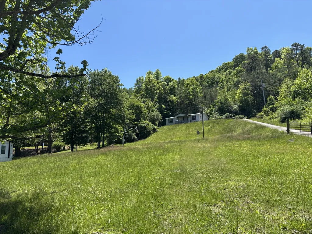154 Arkle Road Gray KY 40734