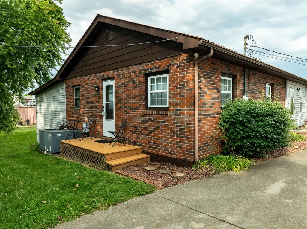 125 Bean Street Monticello KY 42633