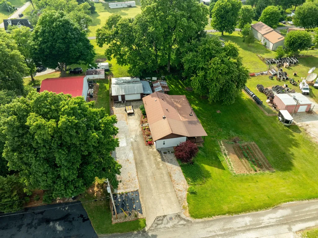 125 Bean Street Monticello KY 42633
