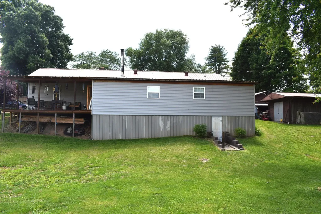 125 Bean Street Monticello KY 42633