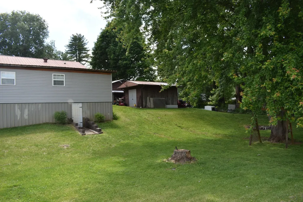 125 Bean Street Monticello KY 42633
