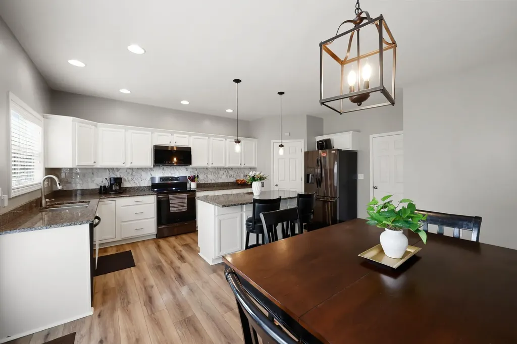 2849 Satin Leaf Park Lexington KY 40511