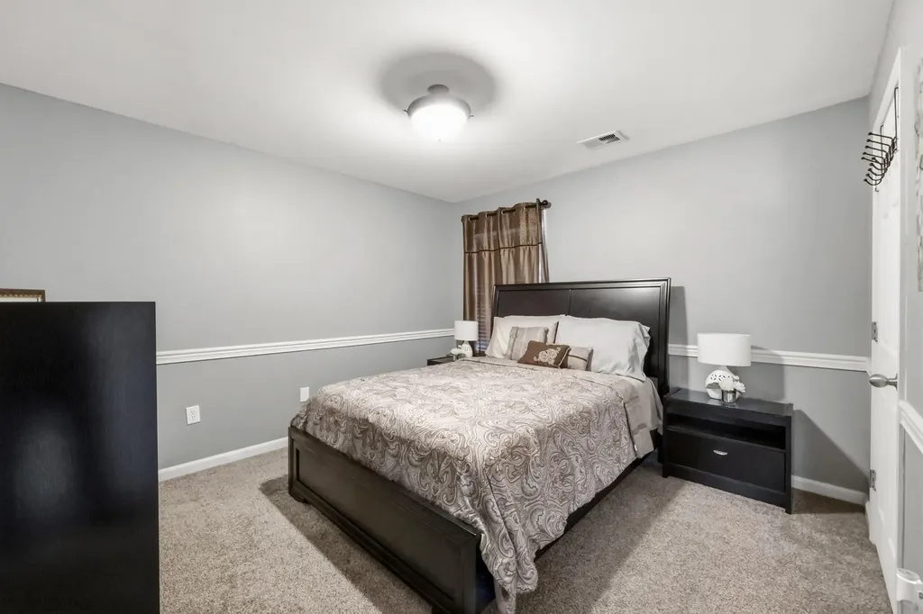 2849 Satin Leaf Park Lexington KY 40511