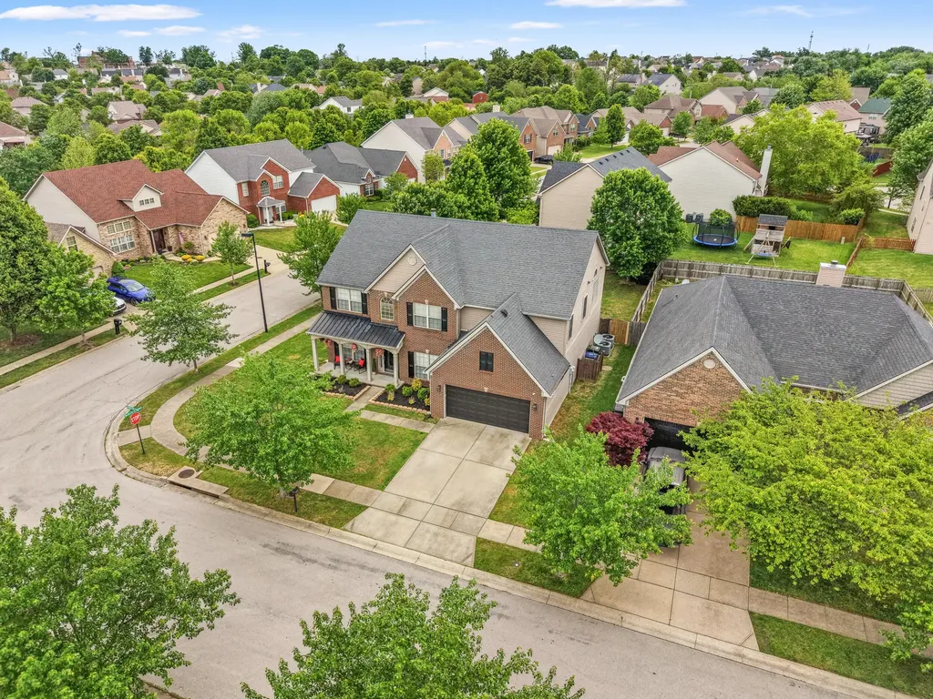 2849 Satin Leaf Park Lexington KY 40511