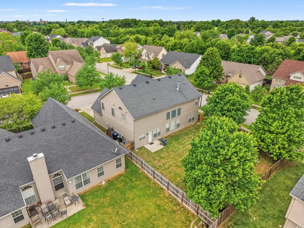 2849 Satin Leaf Park Lexington KY 40511