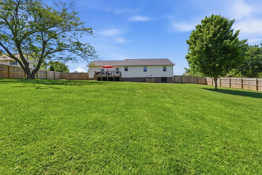 6490 Ky Highway 2141 Hustonville KY 40437