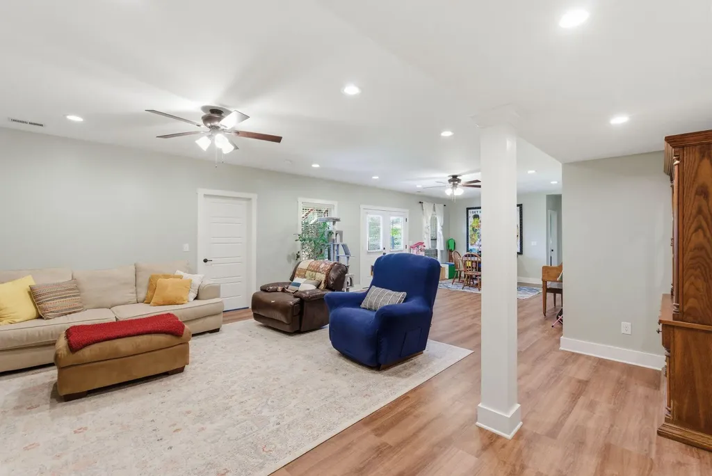 113 Rocky Creek Road Georgetown KY 40324