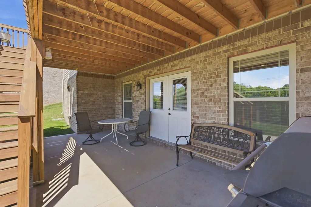 113 Rocky Creek Road Georgetown KY 40324