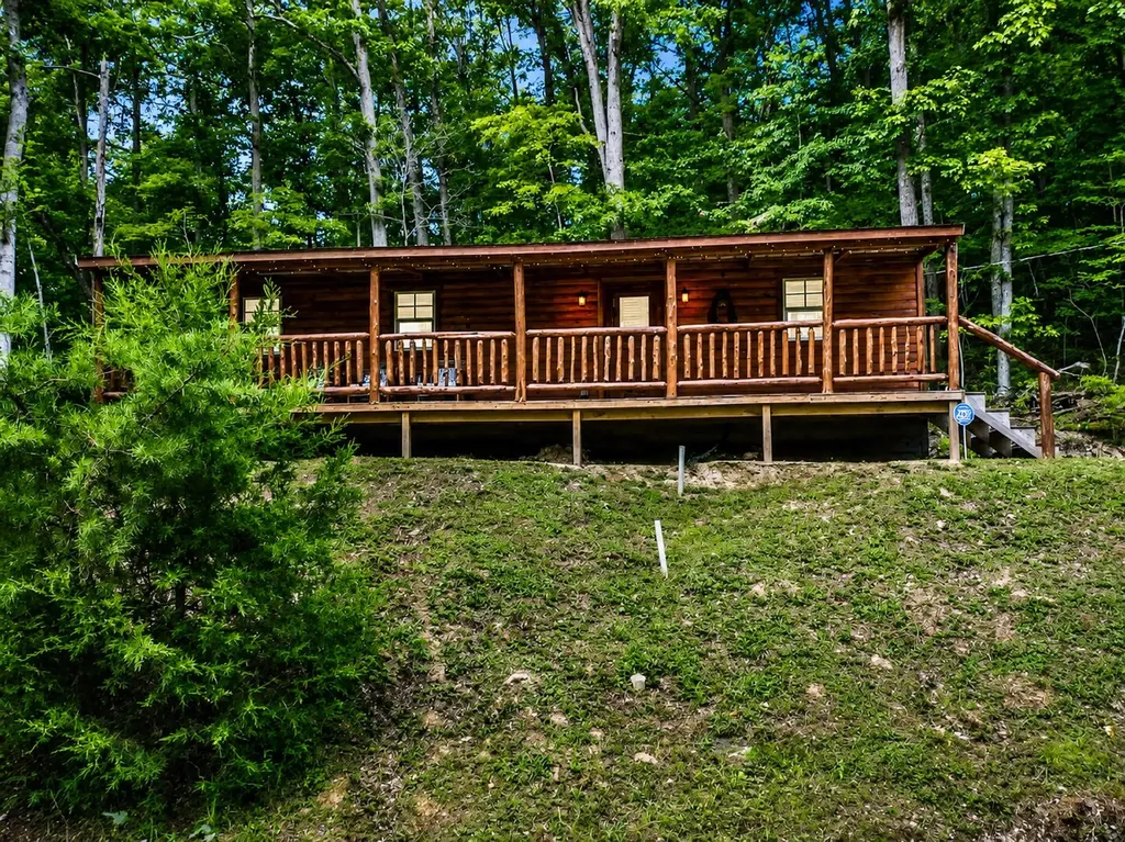 3485 Pilot Road Stanton KY 40380