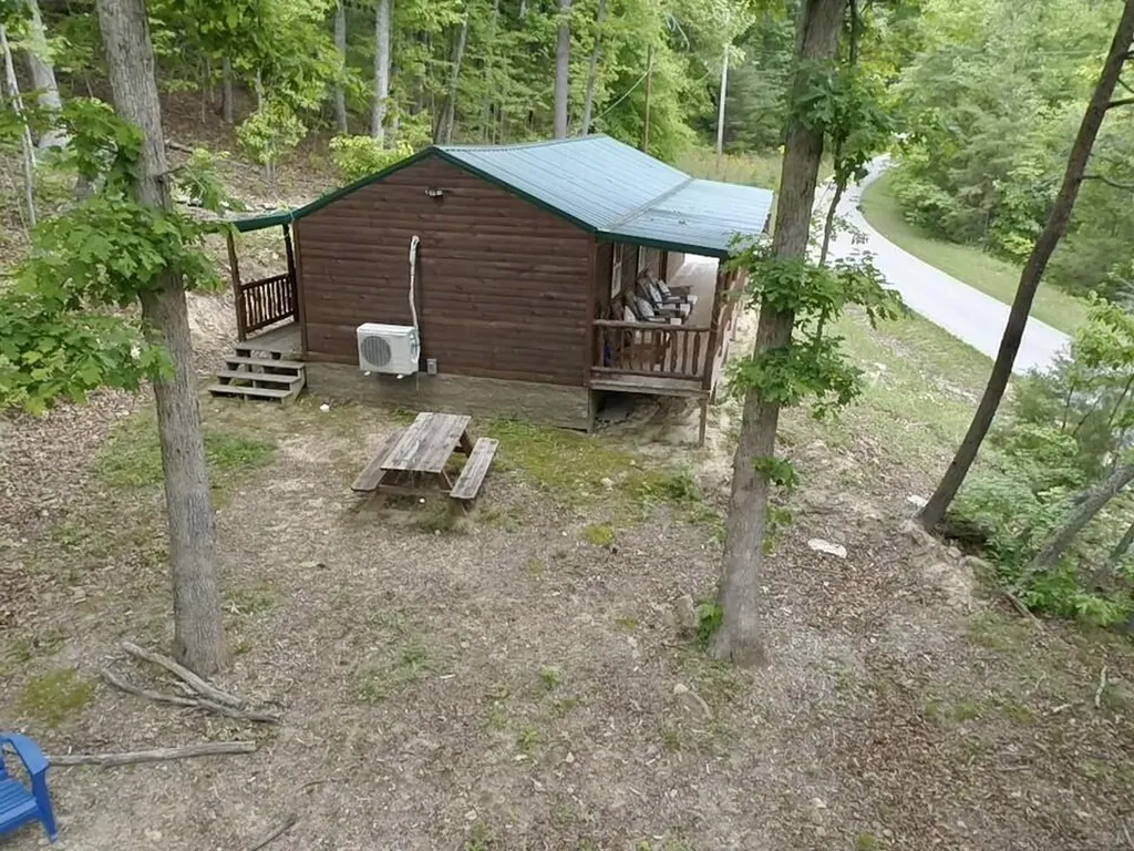3485 Pilot Road Stanton KY 40380