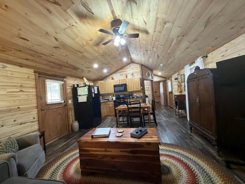 3485 Pilot Road Stanton KY 40380
