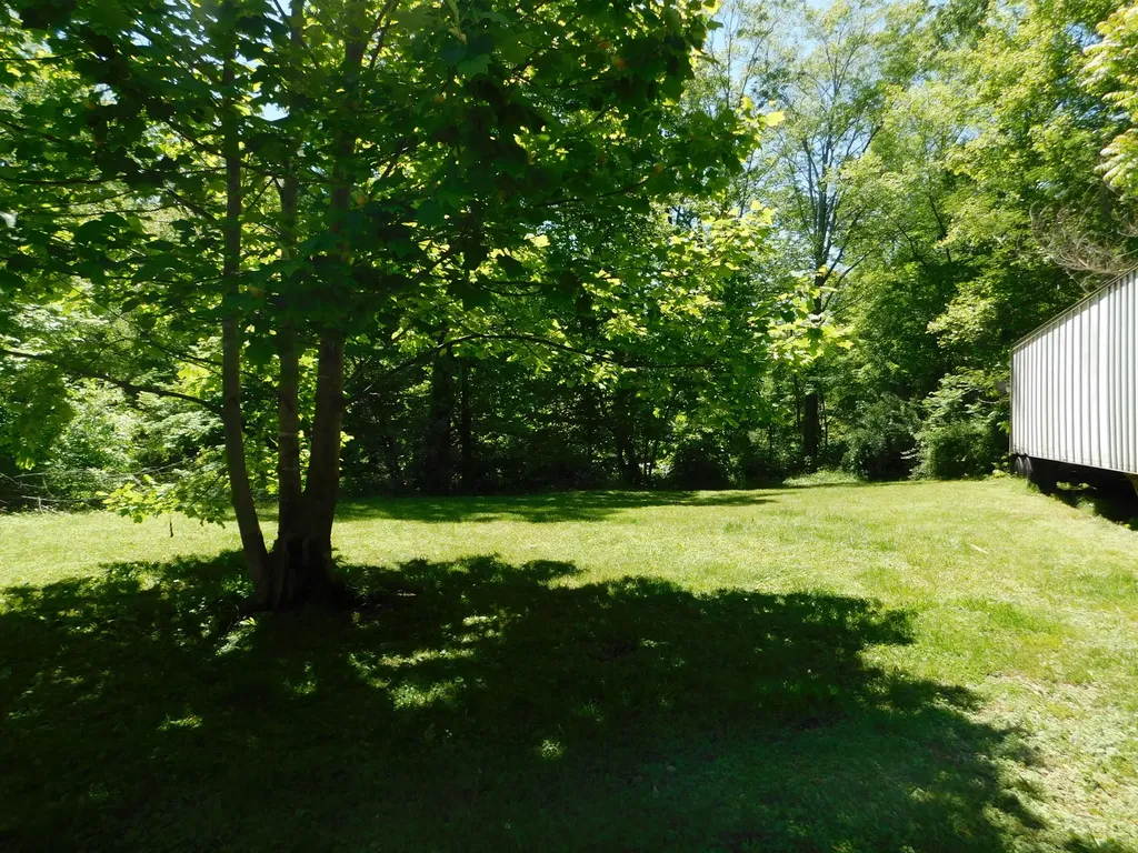 13070 N U.s. 119 Totz KY 40870