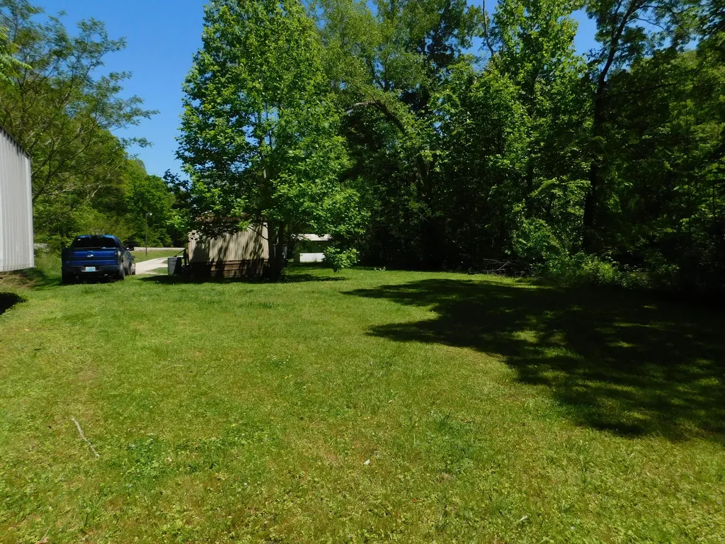 13070 N U.s. 119 Totz KY 40870