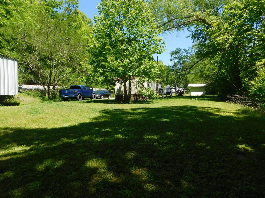 13070 N U.s. 119 Totz KY 40870
