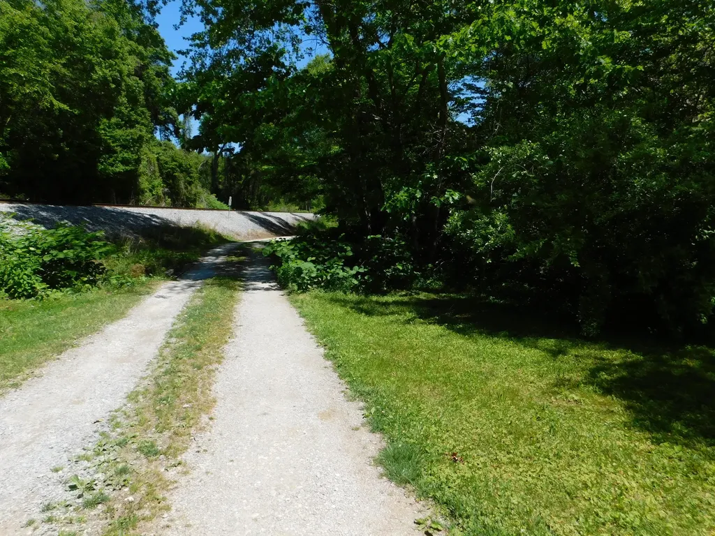 13070 N U.s. 119 Totz KY 40870