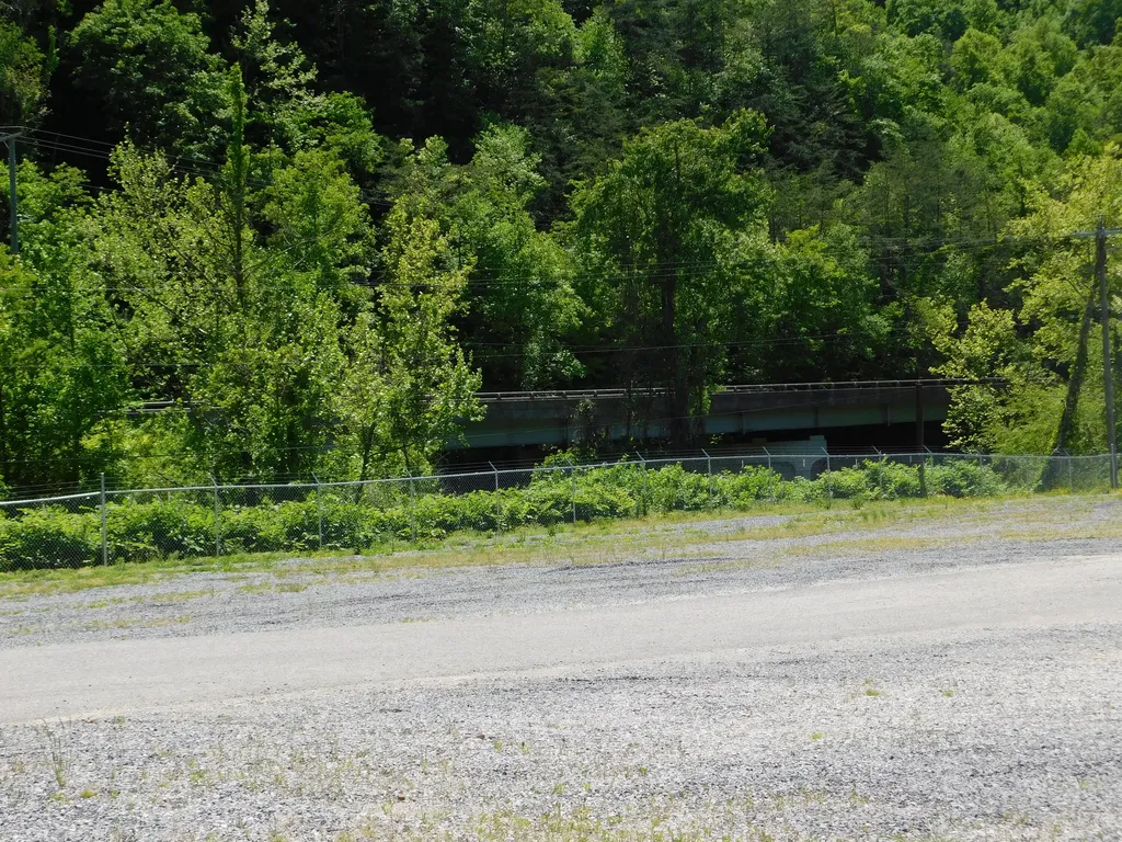 13070 N U.s. 119 Totz KY 40870