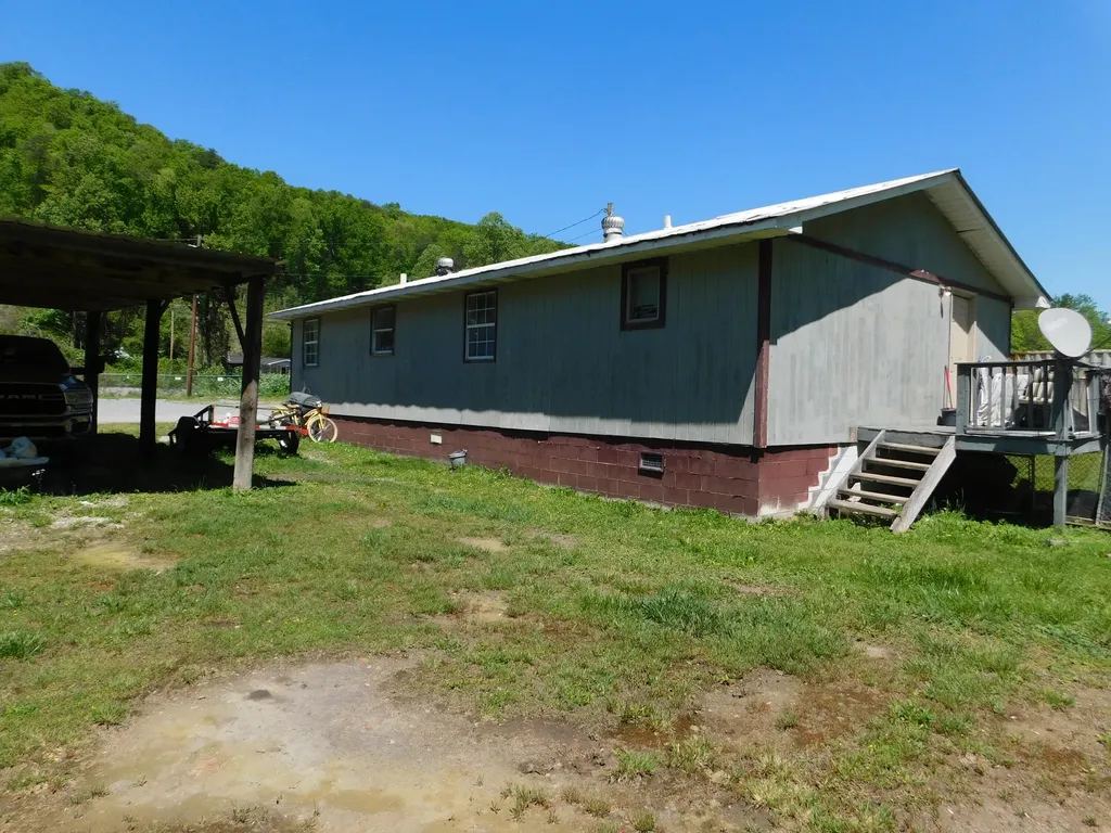 13070 N U.s. 119 Totz KY 40870
