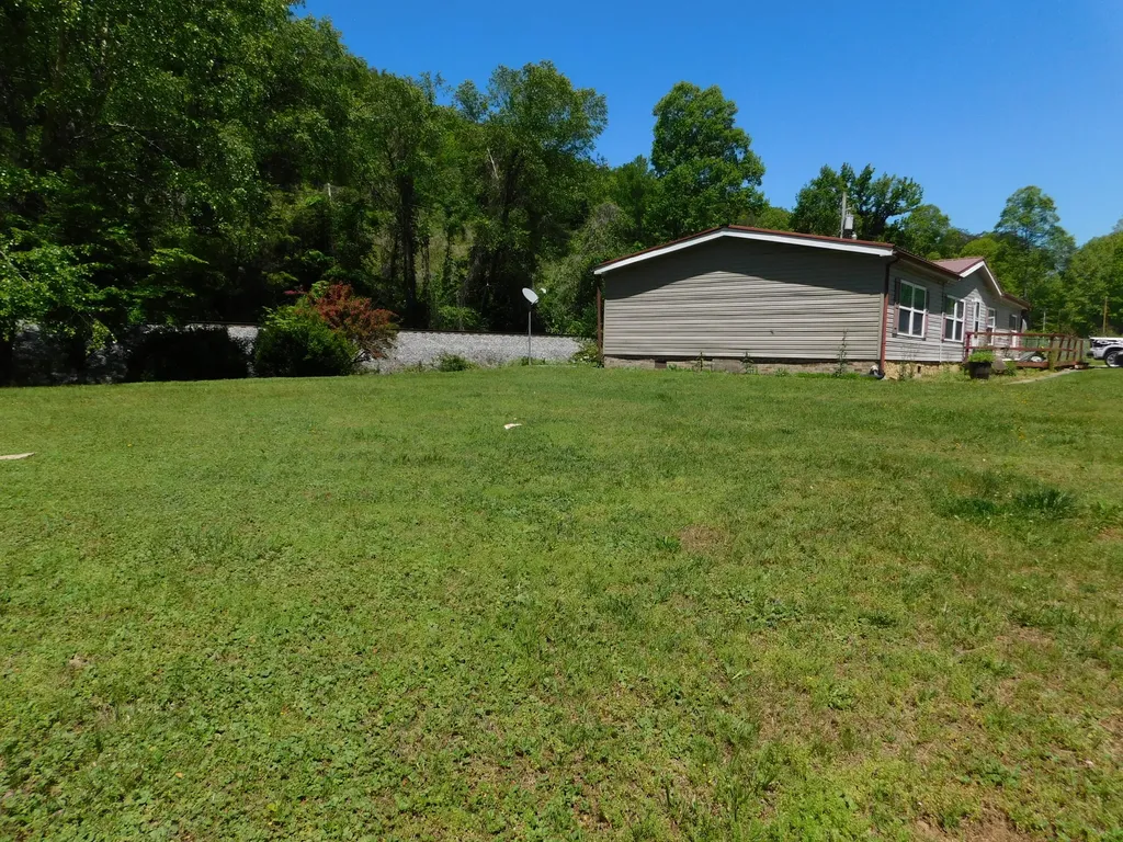 13070 N U.s. 119 Totz KY 40870