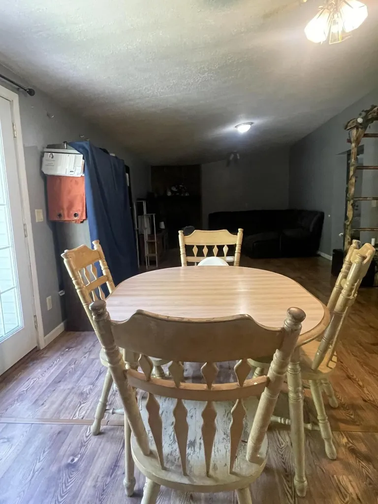 13070 N U.s. 119 Totz KY 40870