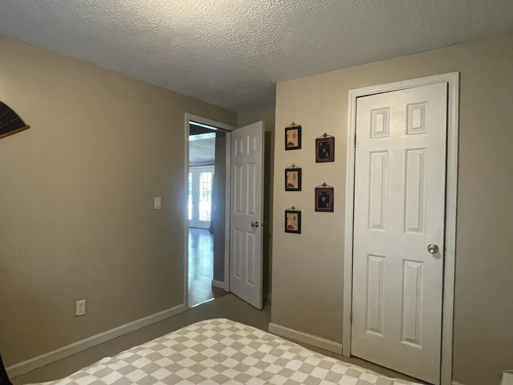 13070 N U.s. 119 Totz KY 40870