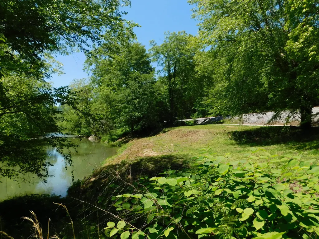 13070 N U.s. 119 Totz KY 40870