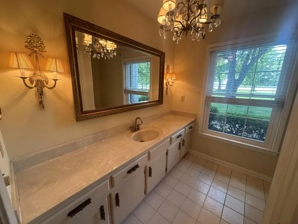 1050 Bluegrass Pike Danville KY 40422