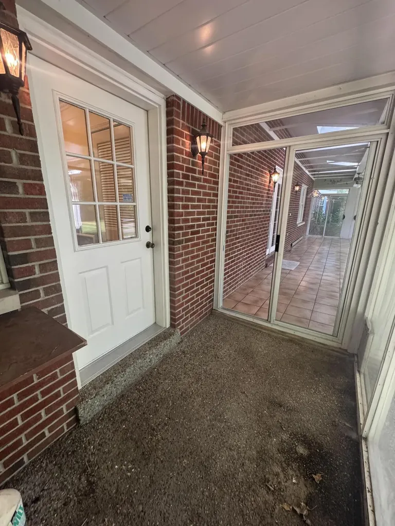 1050 Bluegrass Pike Danville KY 40422