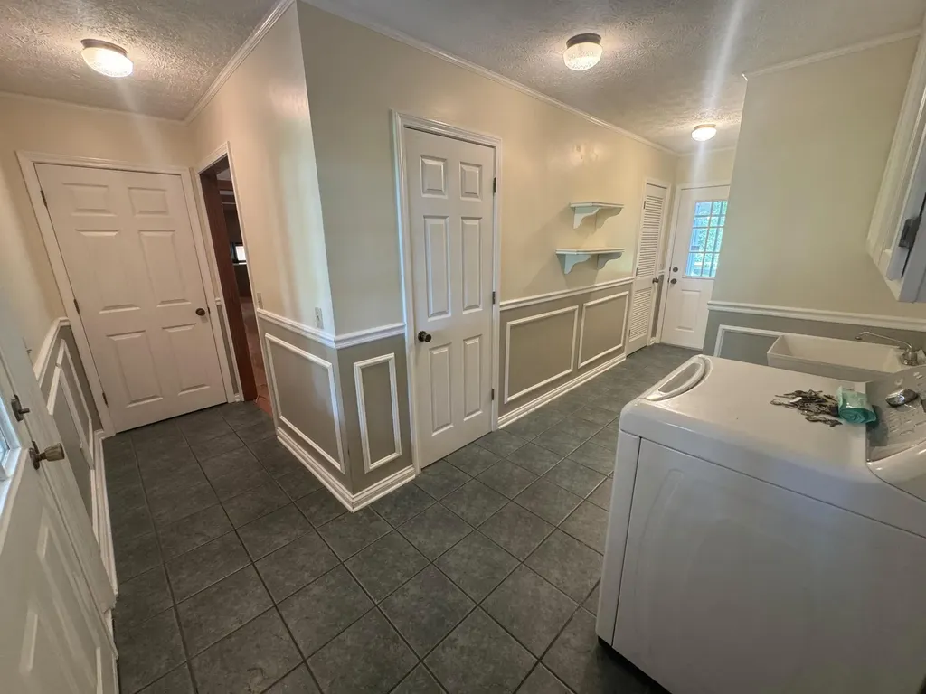 1050 Bluegrass Pike Danville KY 40422