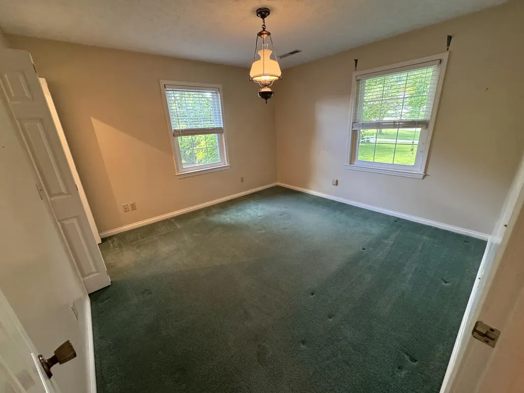 1050 Bluegrass Pike Danville KY 40422