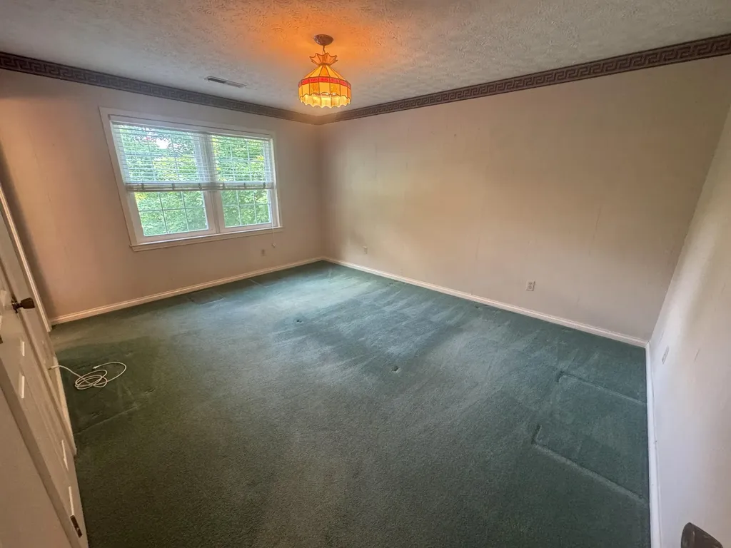 1050 Bluegrass Pike Danville KY 40422