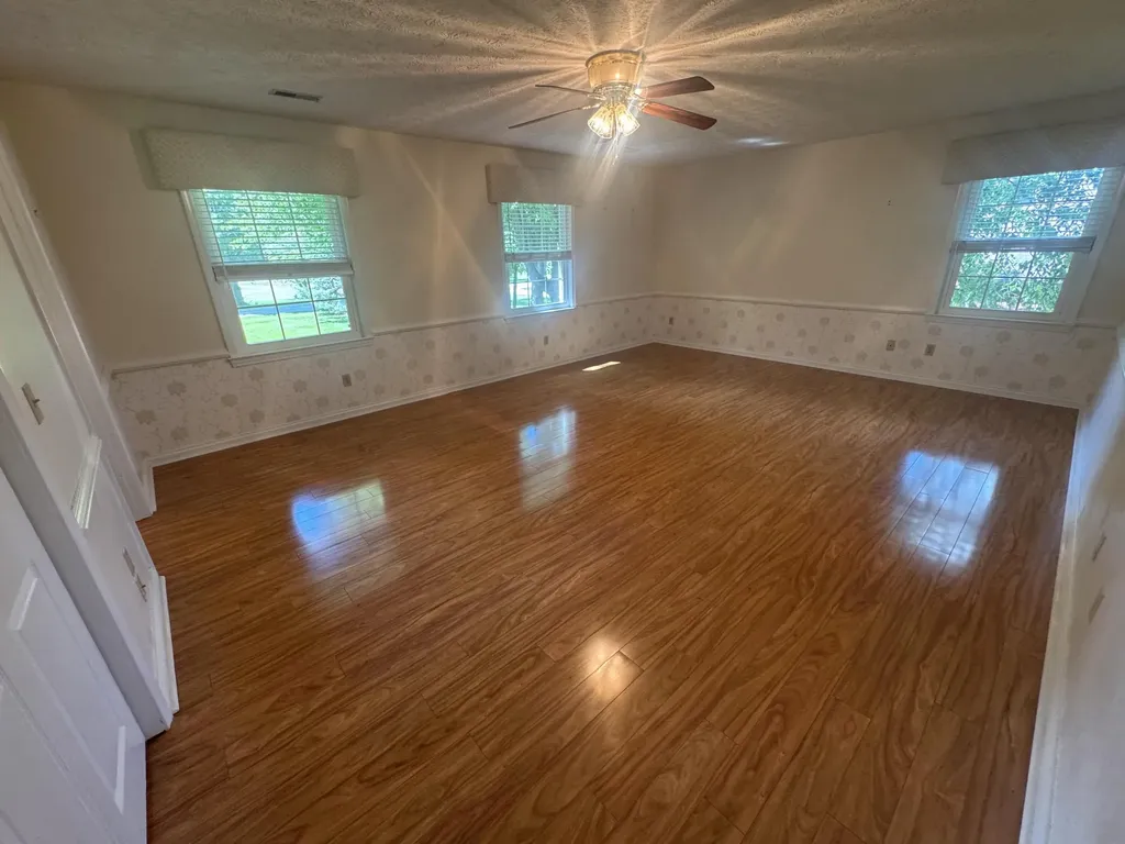 1050 Bluegrass Pike Danville KY 40422