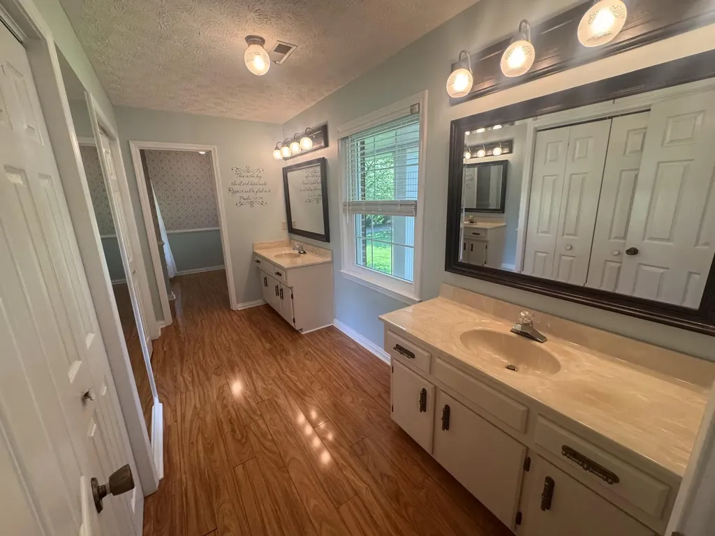 1050 Bluegrass Pike Danville KY 40422