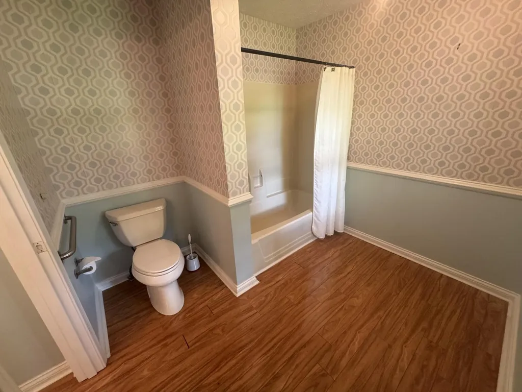 1050 Bluegrass Pike Danville KY 40422