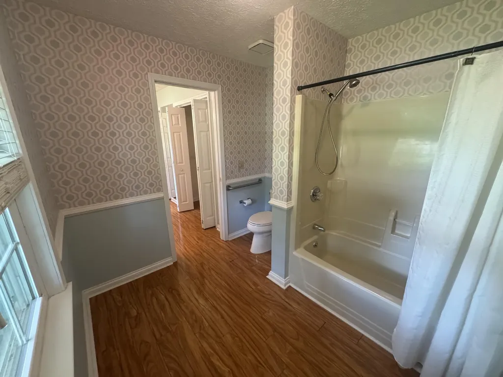 1050 Bluegrass Pike Danville KY 40422