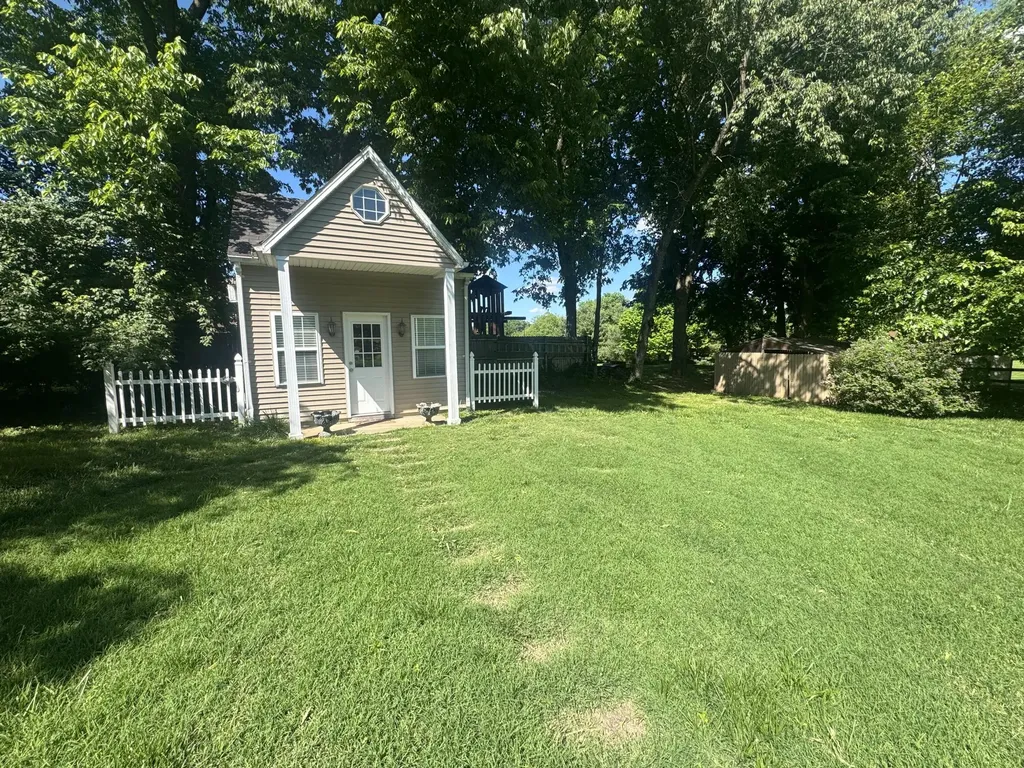 1050 Bluegrass Pike Danville KY 40422