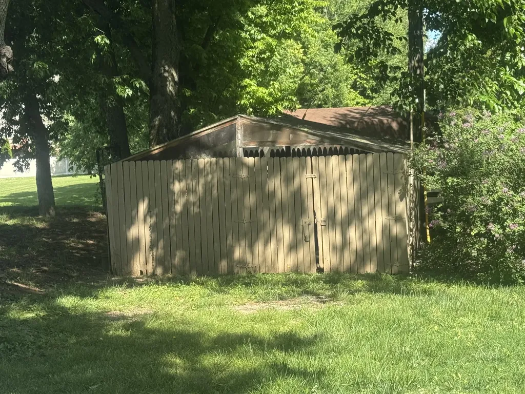 1050 Bluegrass Pike Danville KY 40422