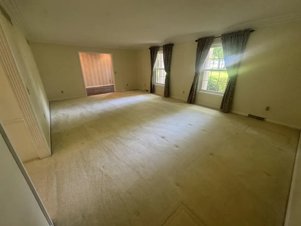 1050 Bluegrass Pike Danville KY 40422