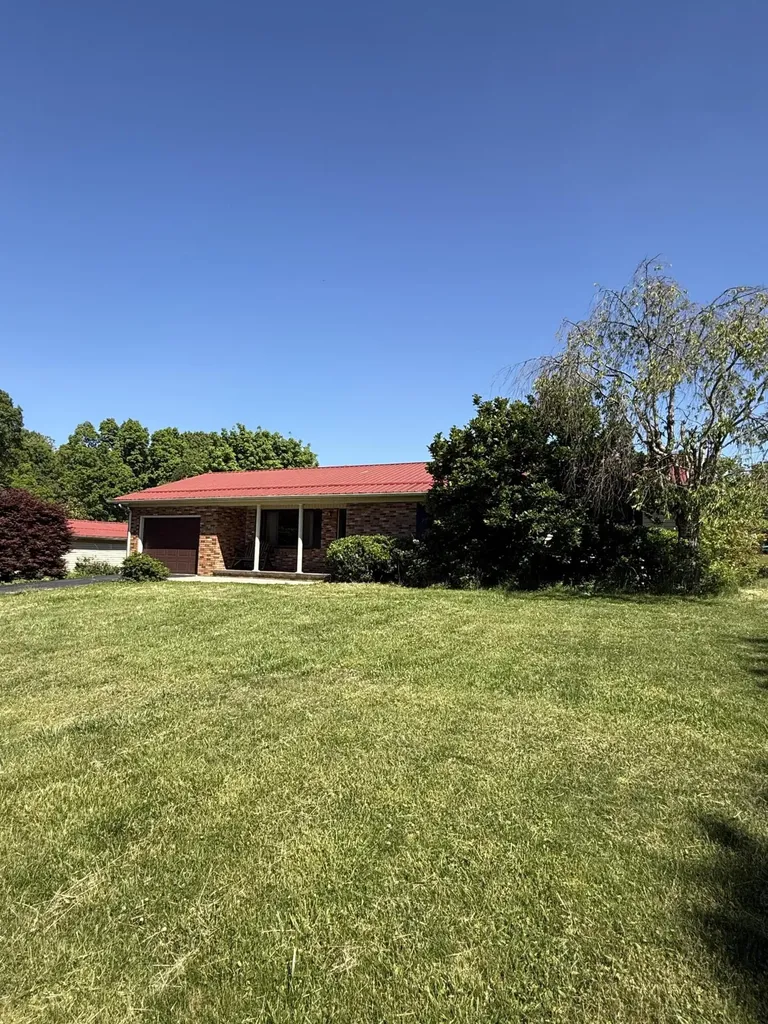 2841 W Laurel Road London KY 40741