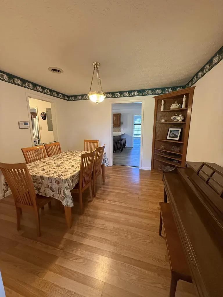2841 W Laurel Road London KY 40741