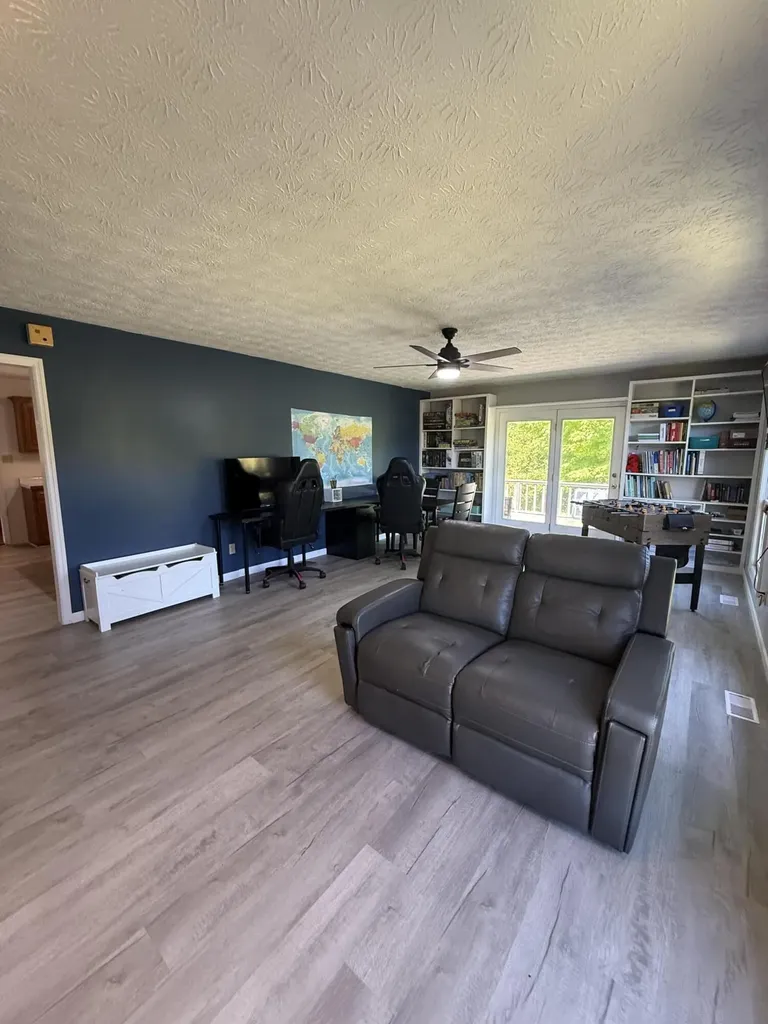 2841 W Laurel Road London KY 40741