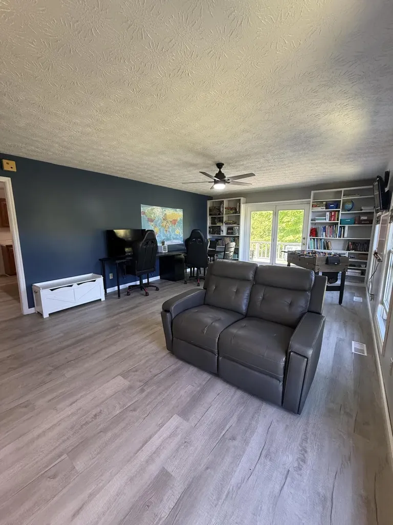 2841 W Laurel Road London KY 40741