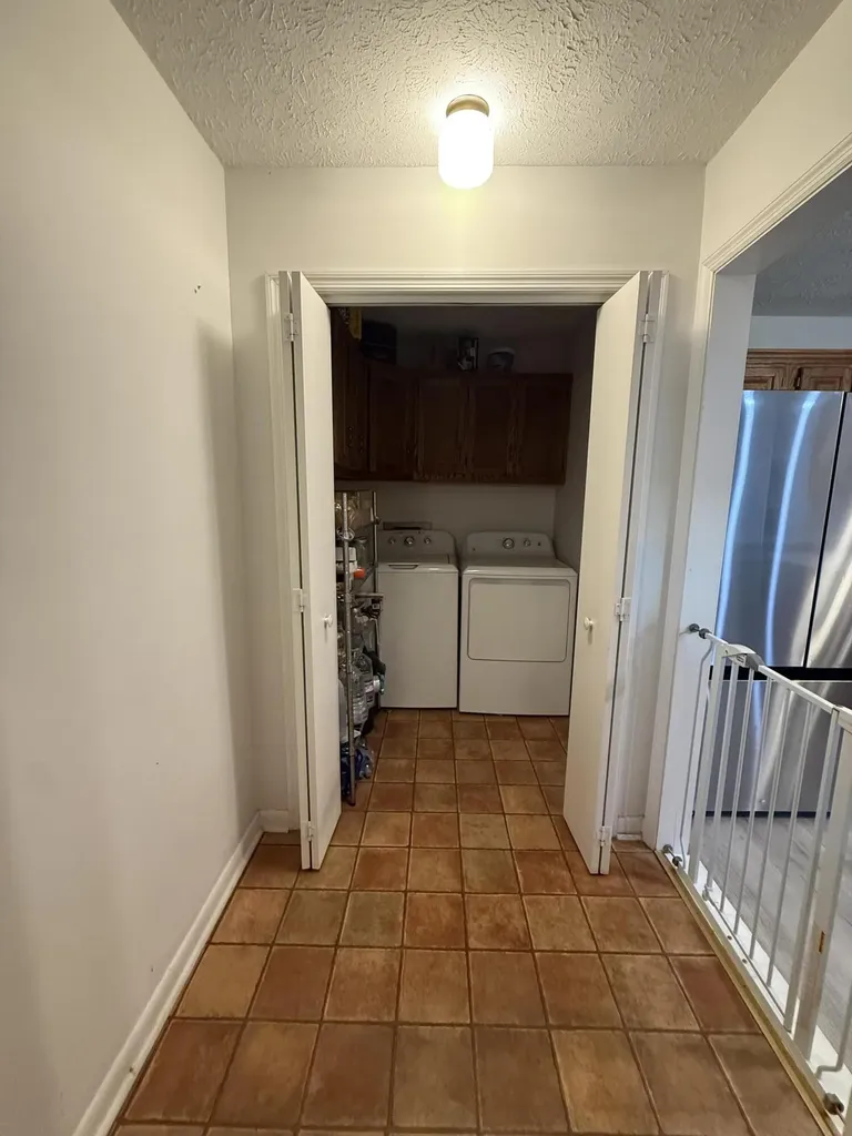 2841 W Laurel Road London KY 40741