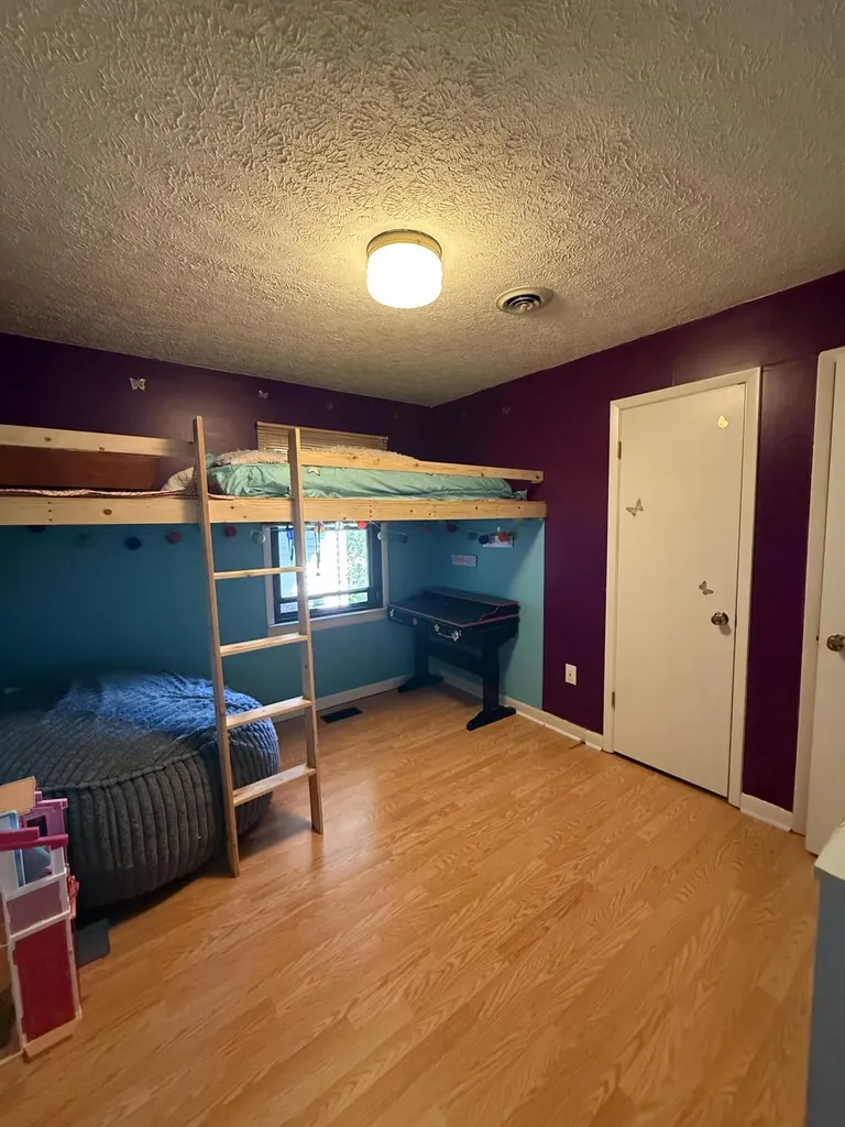 2841 W Laurel Road London KY 40741