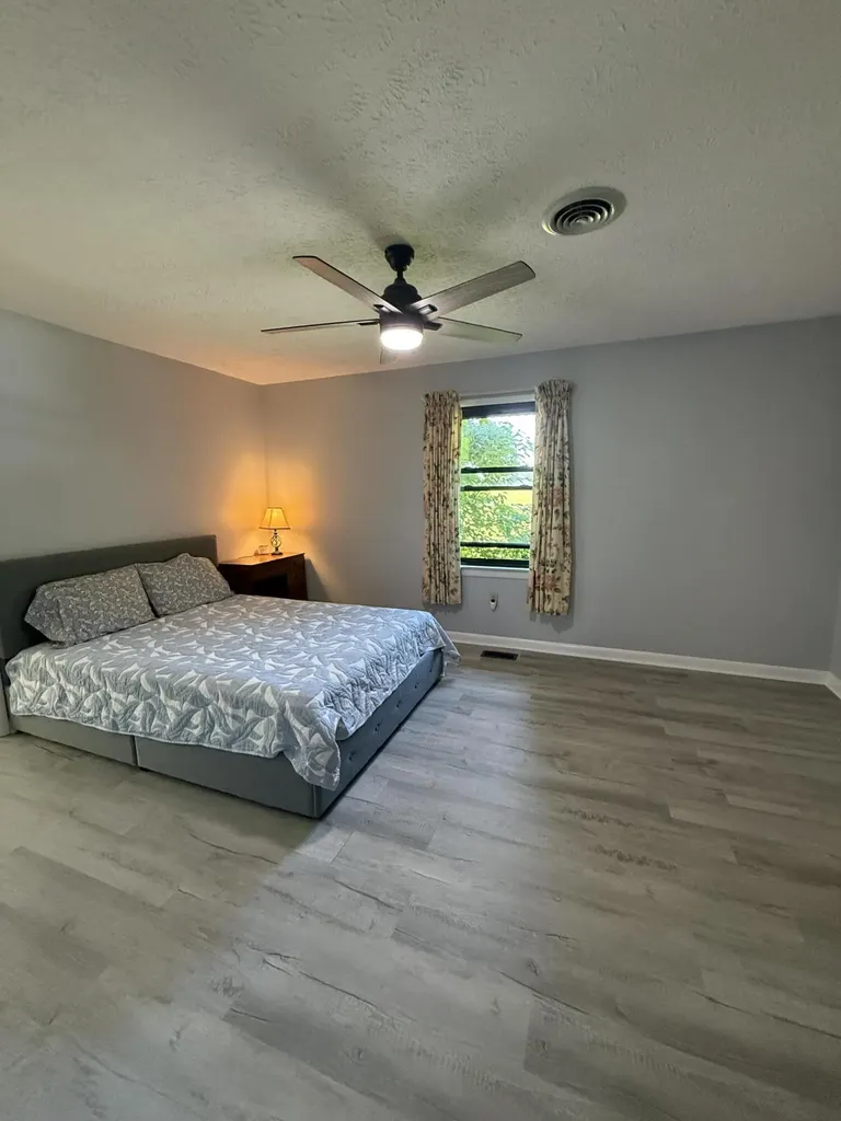 2841 W Laurel Road London KY 40741