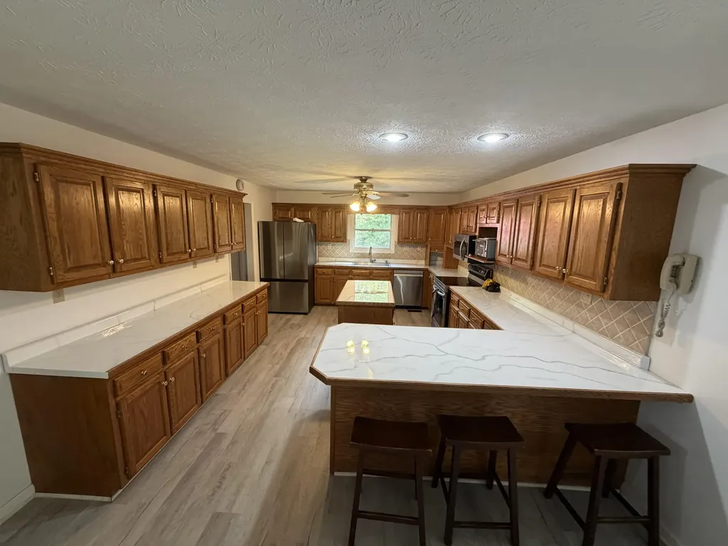 2841 W Laurel Road London KY 40741